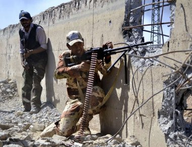 Συρία: Το χωριό αλ-Σουλά απελευθερώθηκε - Ο δρόμος προς την Ντέιρ Εζόρ είναι «επίσημα» ανοιχτός (φωτό, βίντεο)